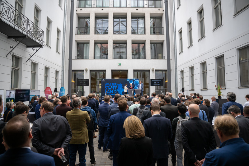 Wasserstoff-Forum Ost am 11. April 2024 in der Landesvertretung in Berlin