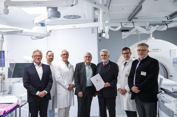 Willingmann und Richter überreichen Förderung über rund 9,5 Mio. Euro an Universitätsklinikum Magdeburg