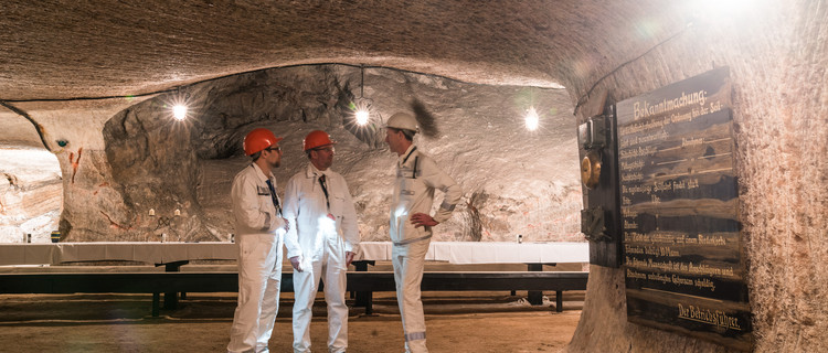Besichtigung des Endlagers Morsleben in Sachsen-​Anhalt, dass in der ehemaligen DDR das zentrale Endlager für schwach-​ und mittelradioaktive Abfälle war.
