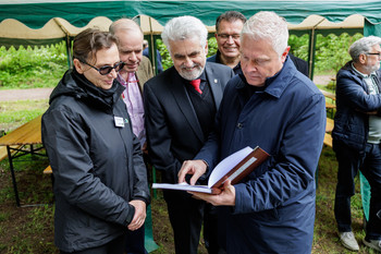 Umweltminister Willingmann bei Eröffnung des ersten Biosphärenfests im Südharz