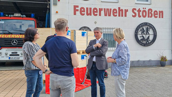Staatssekretär Eichner besichtigt neues Schutzsystem im Burgenlandkreis