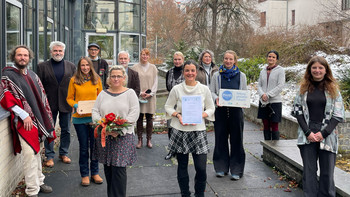Umweltminister Willingmann übergab erstes BNE-Zertifikat an die "Natur schaffft Wissen gGmbH" aus Schochwitz
